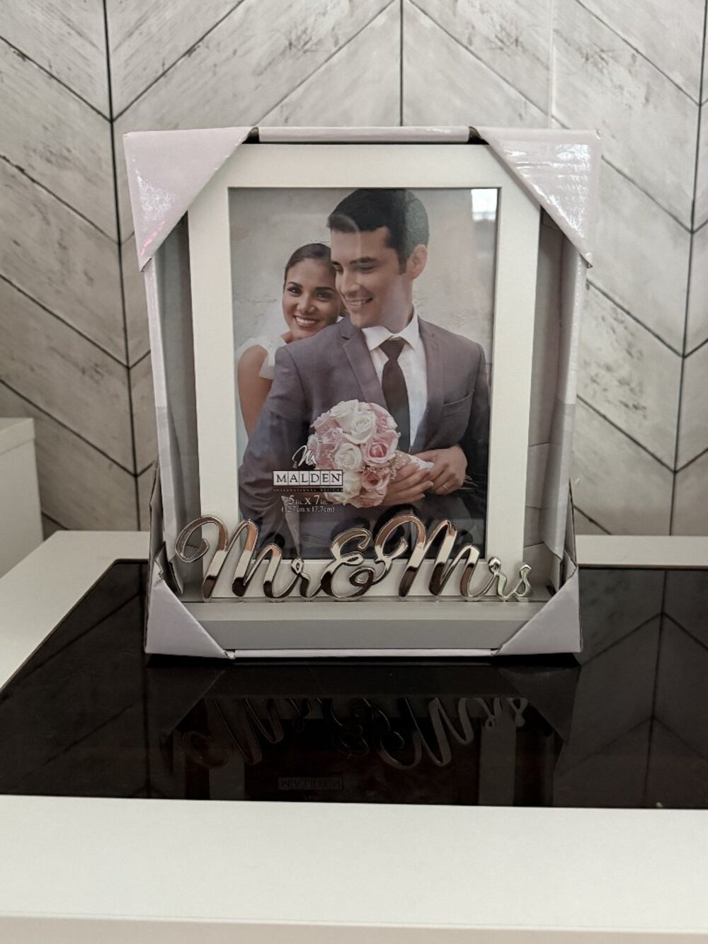 Malden International "Mr & Mrs" Picture Frame